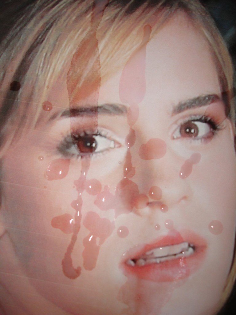 by8jlh5o Emma Watson 11.jpg